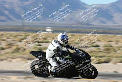 media/Oct-26-2025-Race Pace (Sun) [[c1447ca738]]/Verified/1-Turn 9 Inside (930am)/